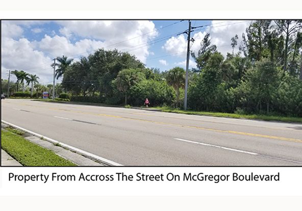 15785 McGregor Blvd, Fort Myers, FL 33908